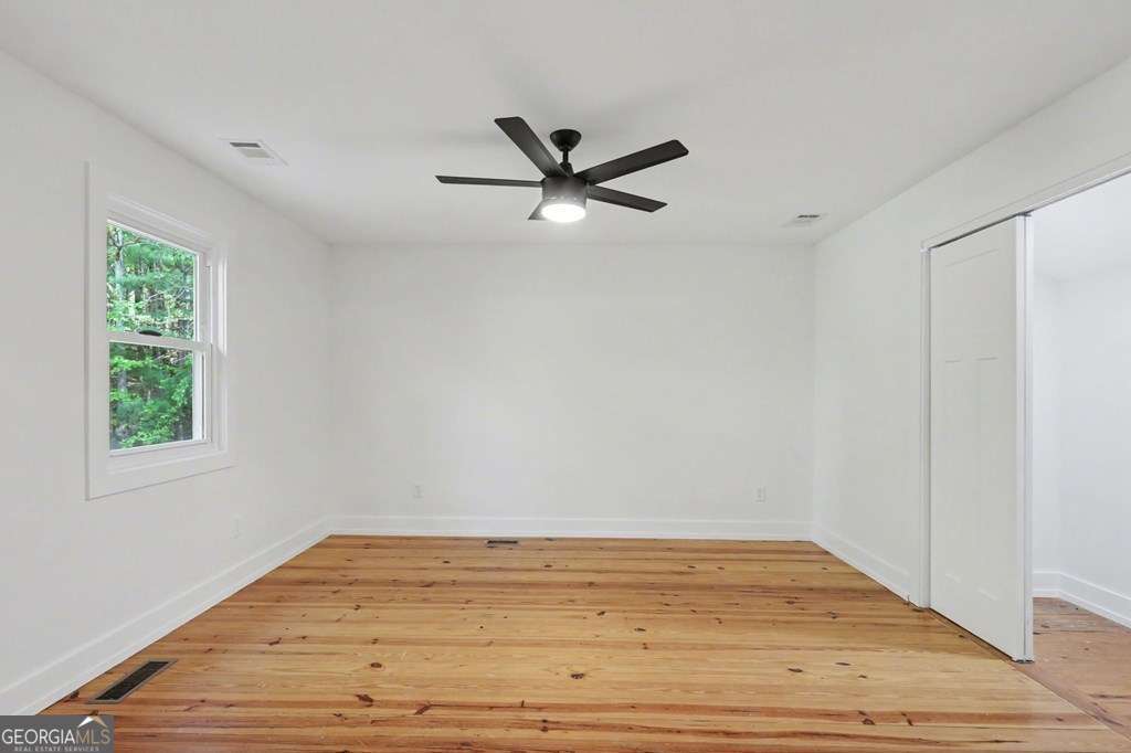 233 Bradshaw Road Property Photo 34