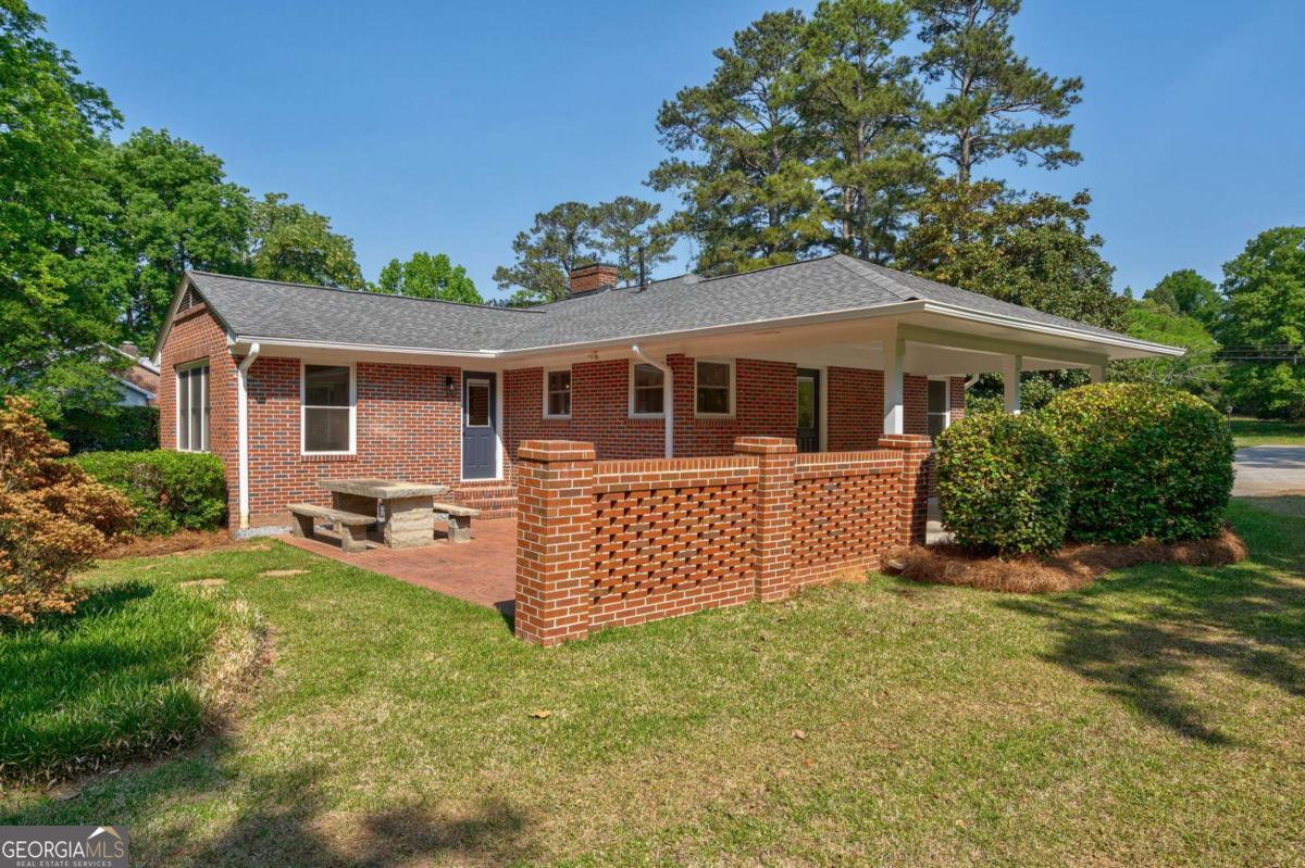 1310 Lincolnton Property Photo 22