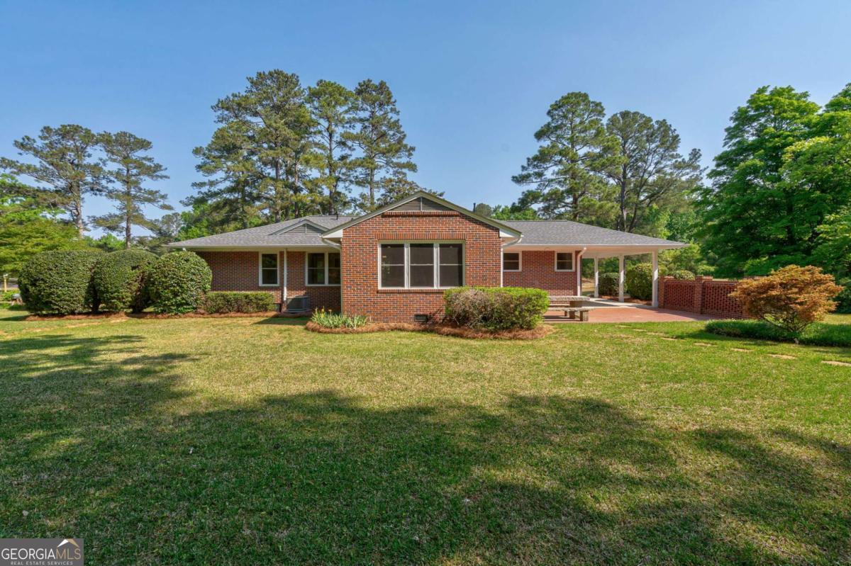 1310 Lincolnton Property Photo 23