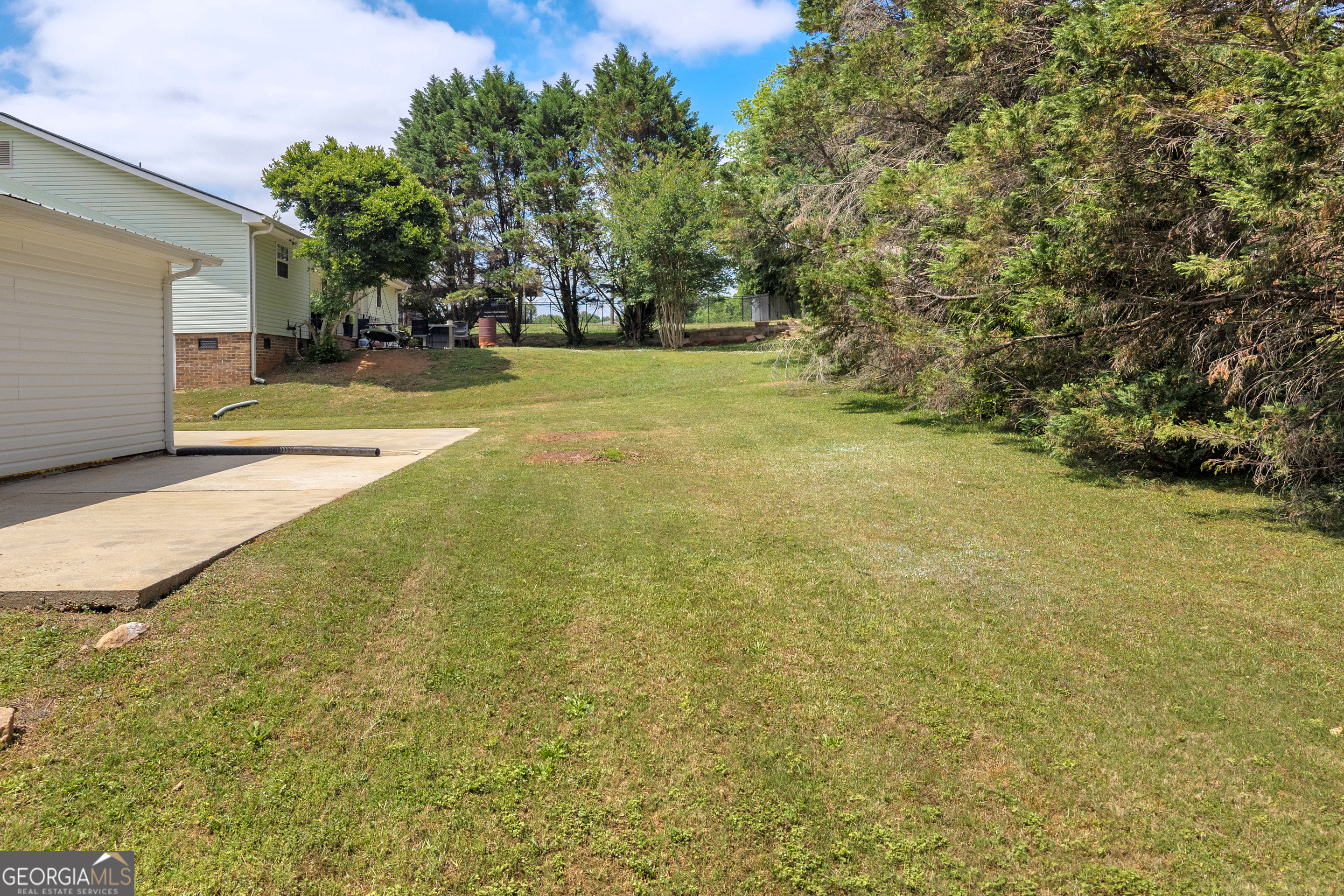 99 Parker Street Property Photo 17