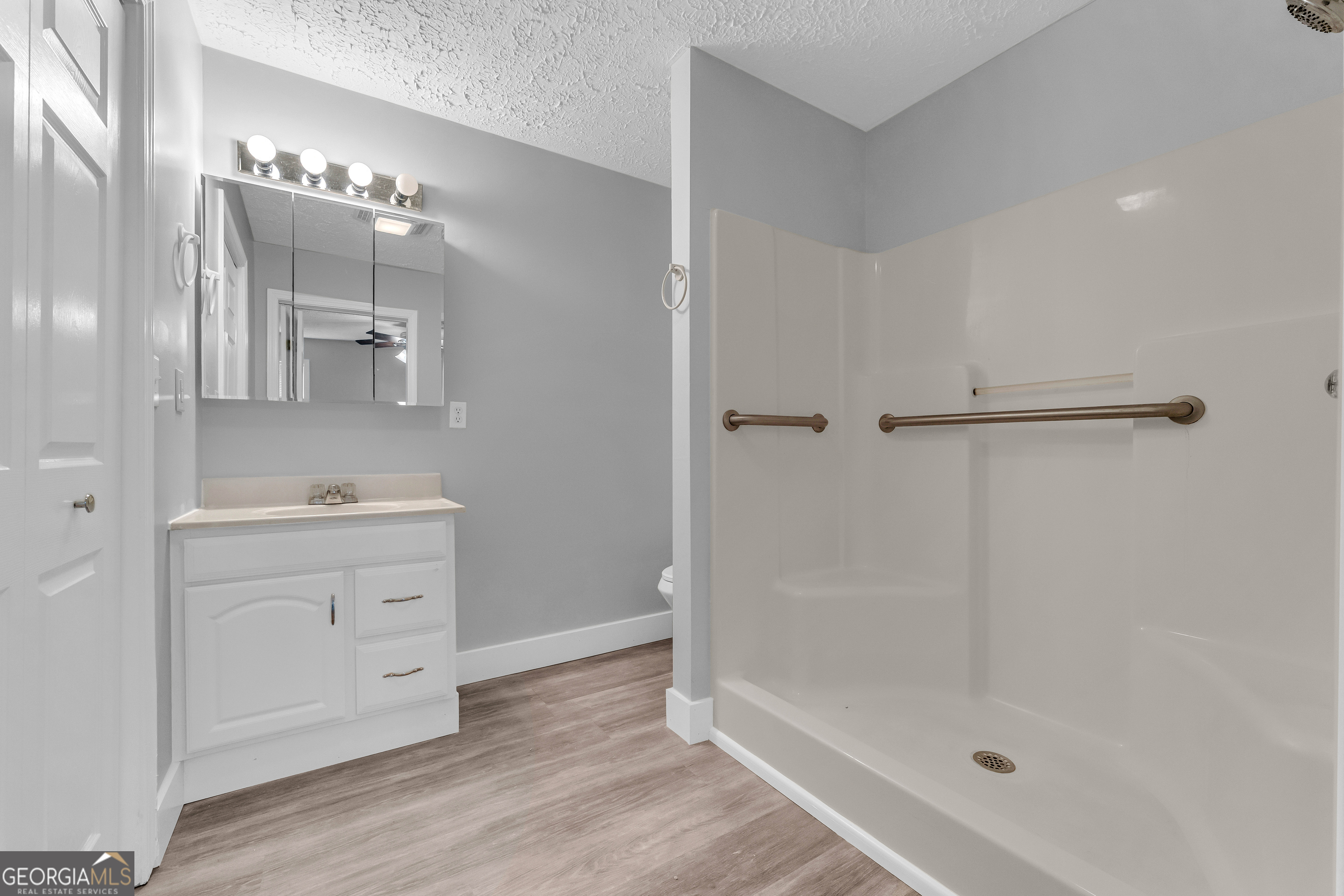 99 Parker Street Property Photo 34
