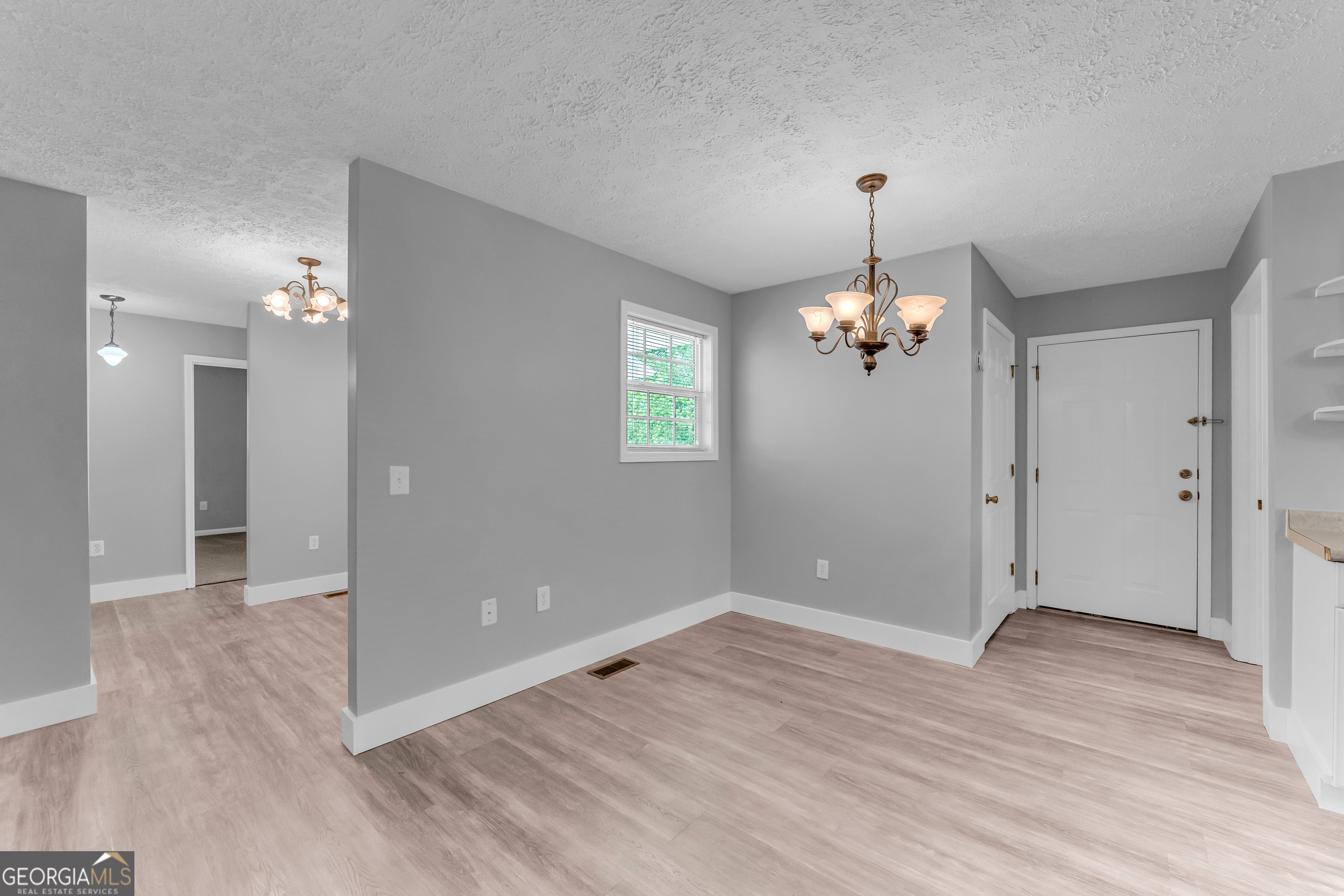 99 Parker Street Property Photo 41