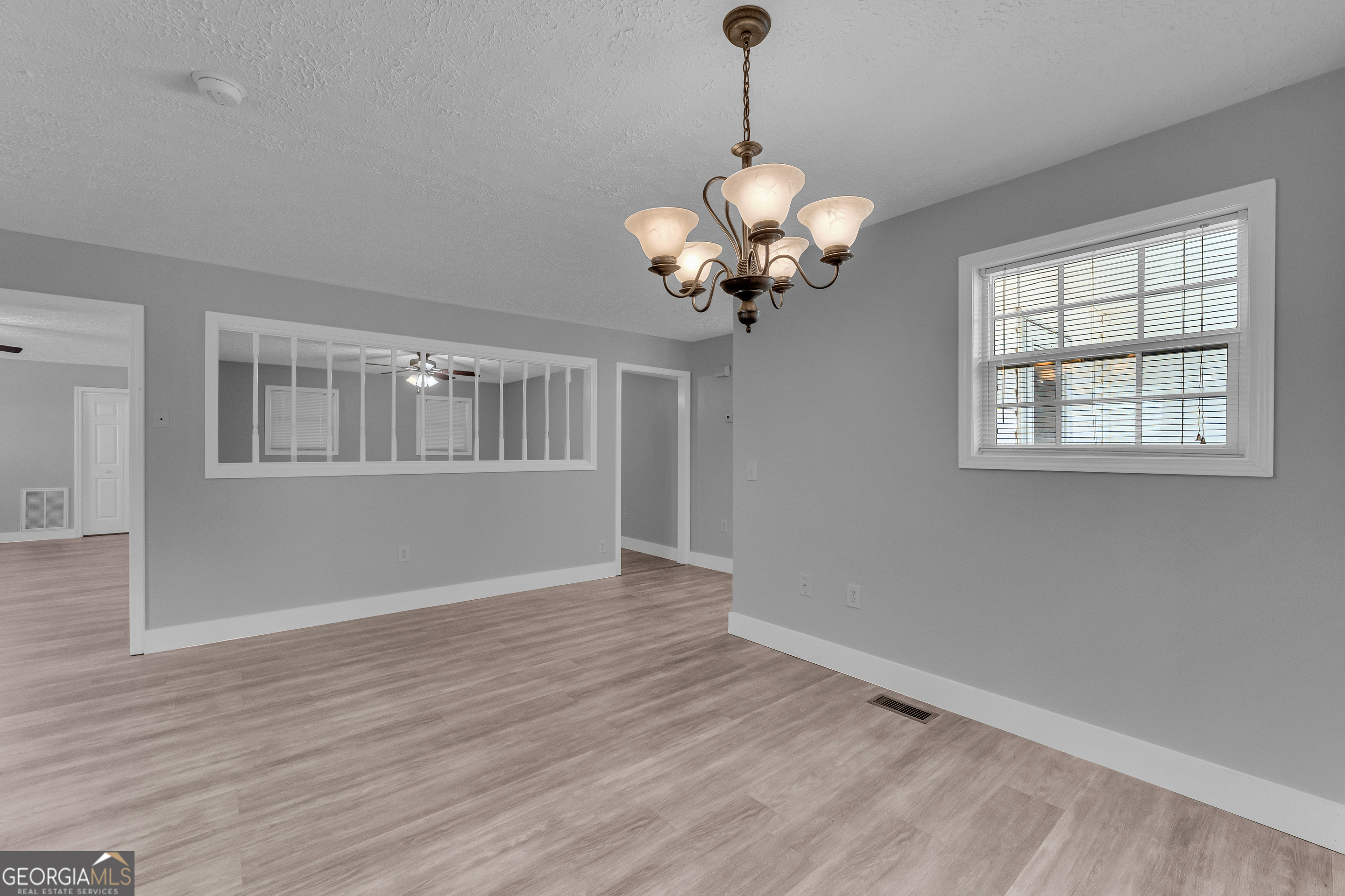 99 Parker Street Property Photo 42