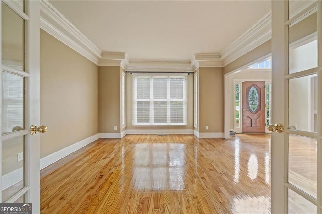 5044 Chapel Lake Circle Property Photo 6