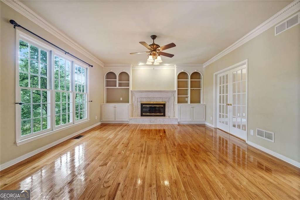5044 Chapel Lake Circle Property Photo 7