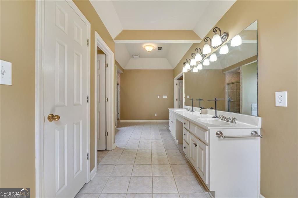 5044 Chapel Lake Circle Property Photo 45