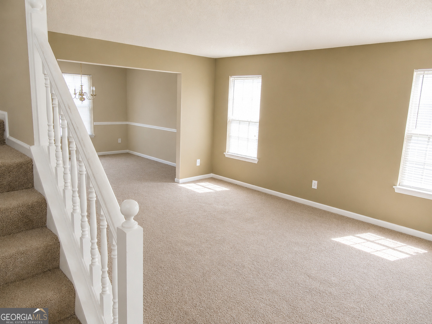 307 Daytona Drive Property Photo 6