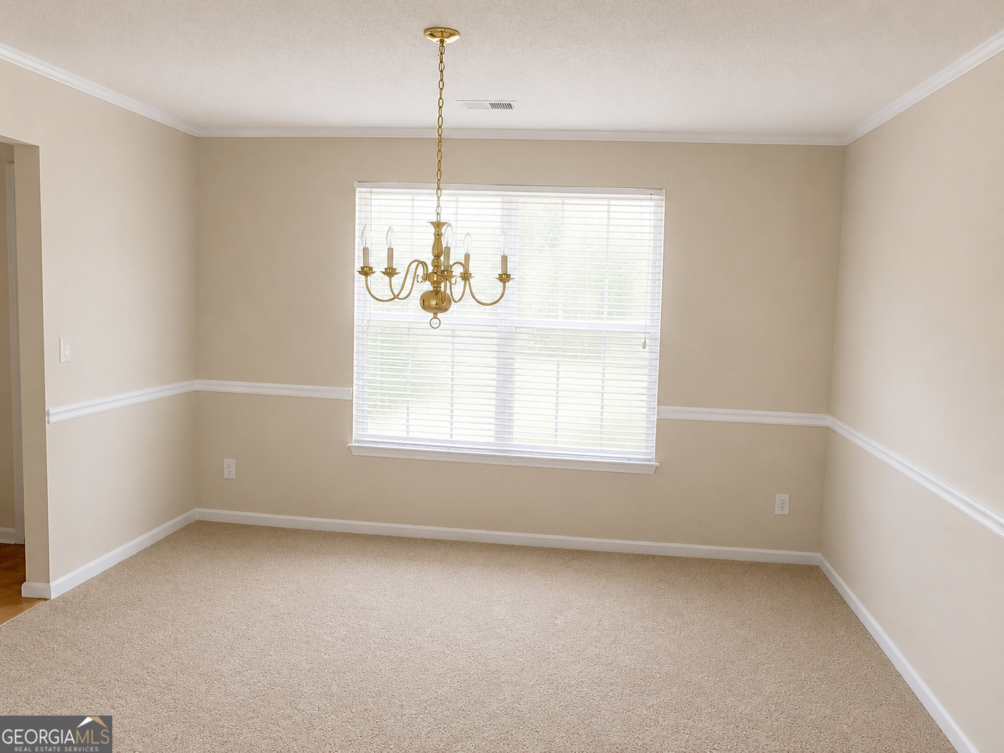 307 Daytona Drive Property Photo 8