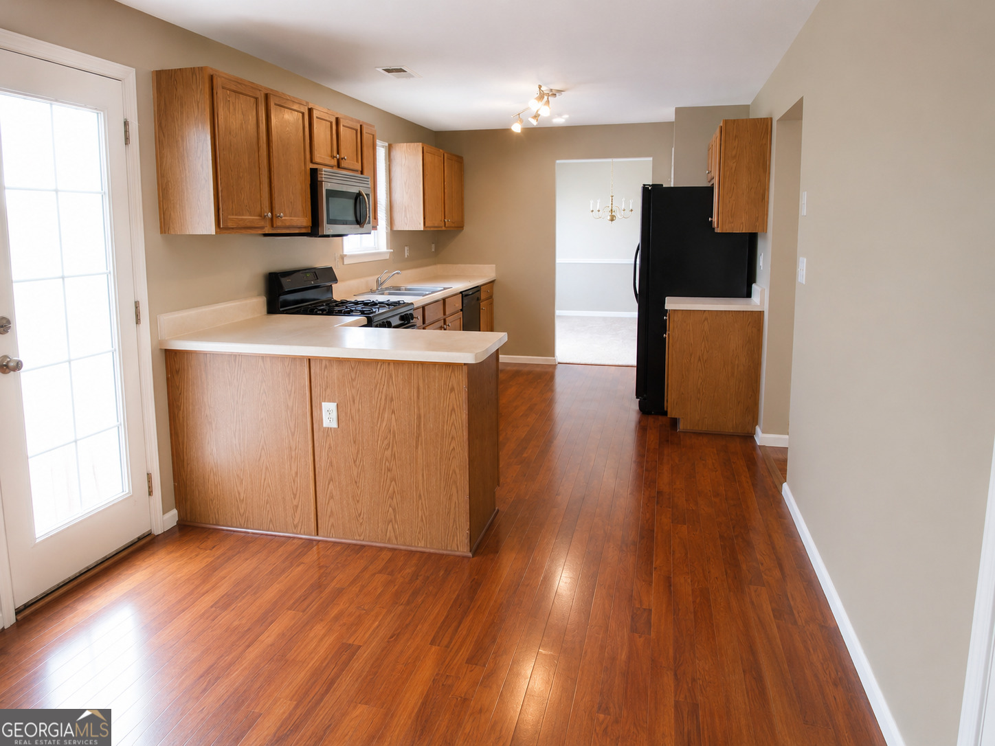 307 Daytona Drive Property Photo 11