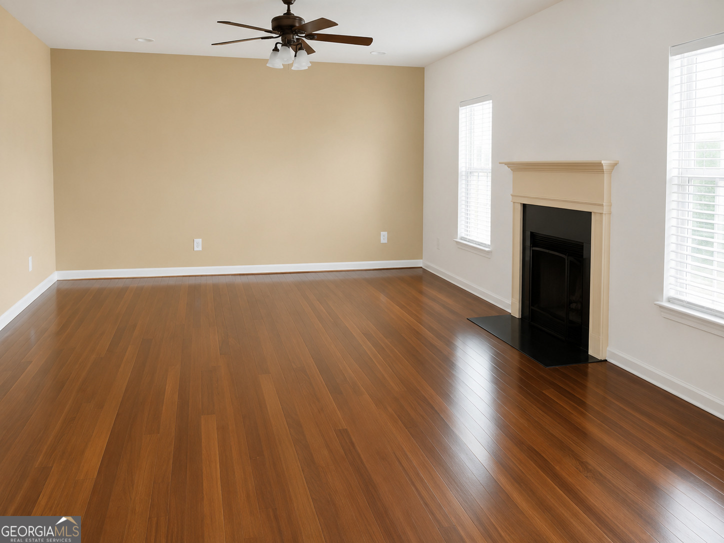 307 Daytona Drive Property Photo 17