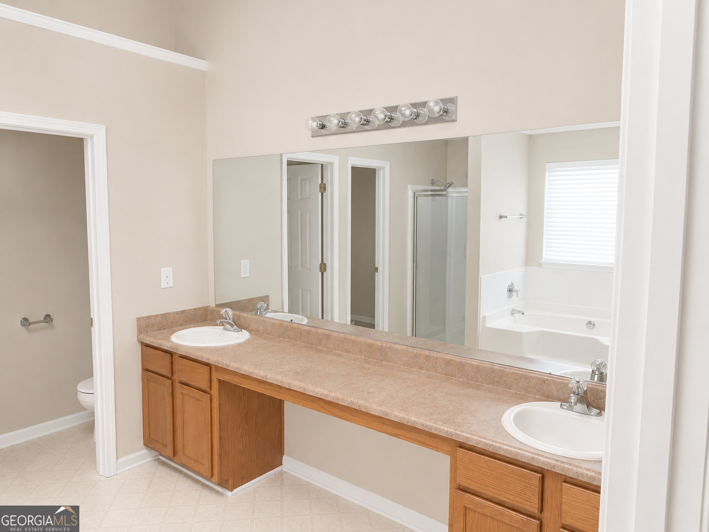 307 Daytona Drive Property Photo 29