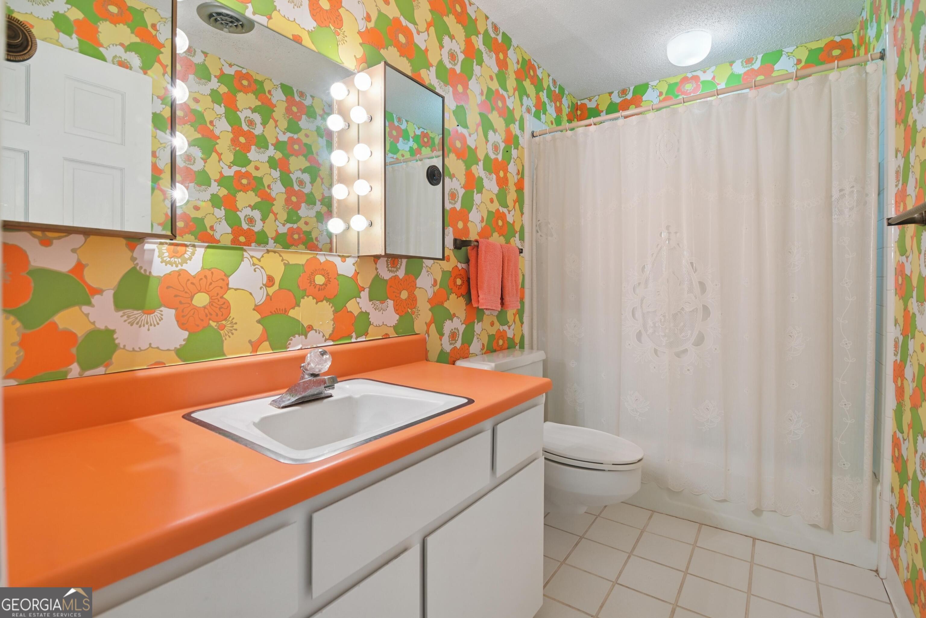 180 Saint Clair Drive Property Photo 8