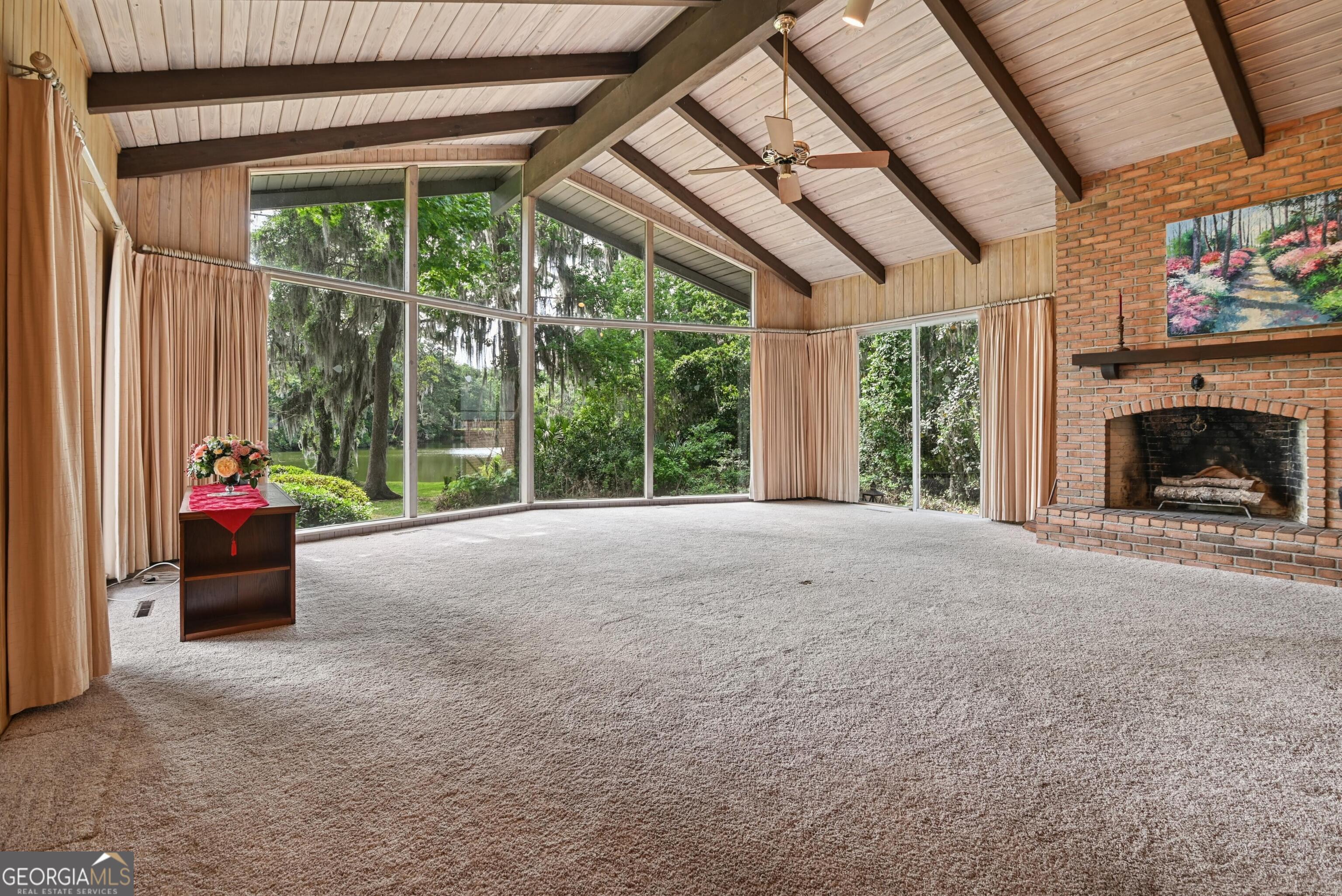 180 Saint Clair Drive Property Photo 11