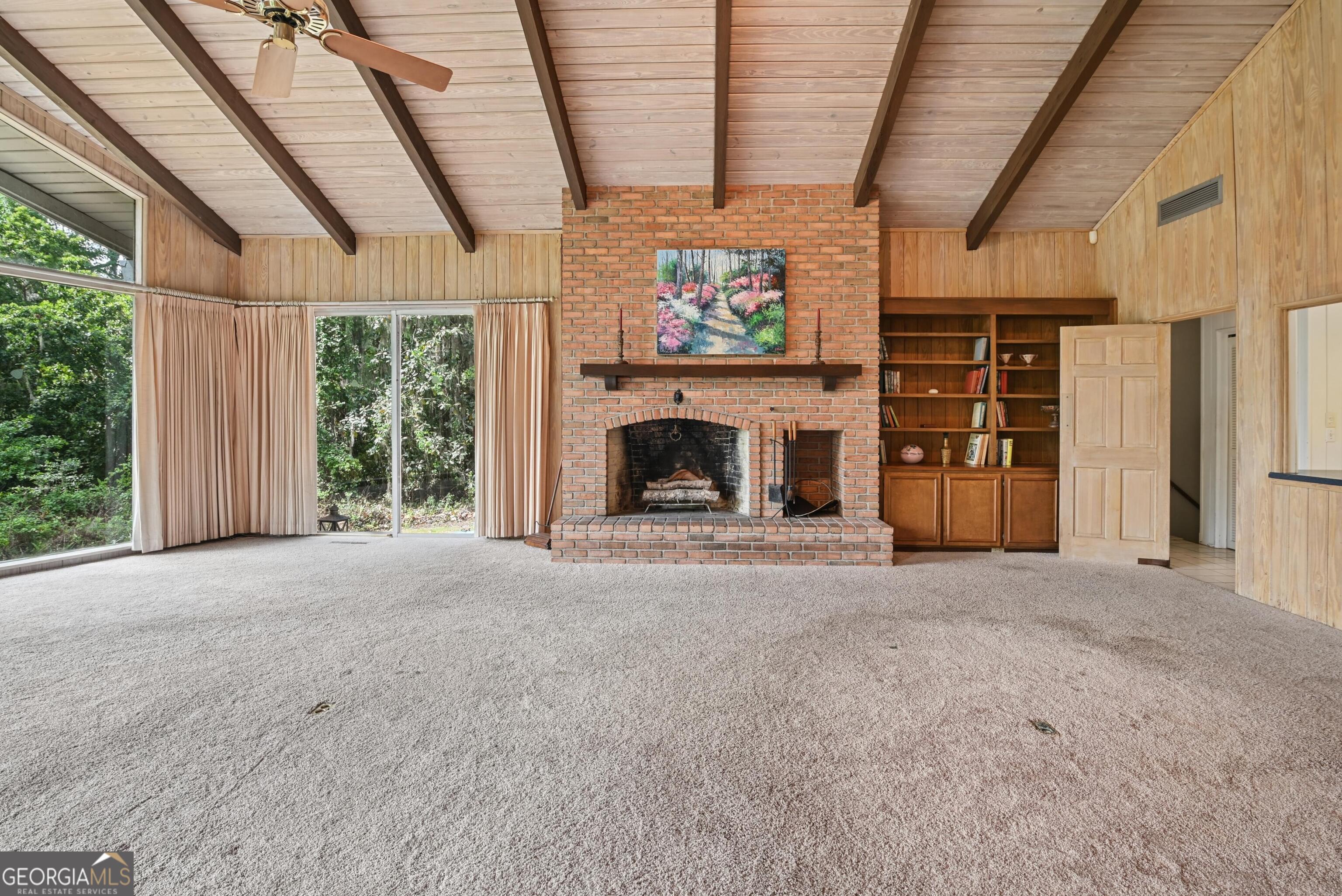 180 Saint Clair Drive Property Photo 12