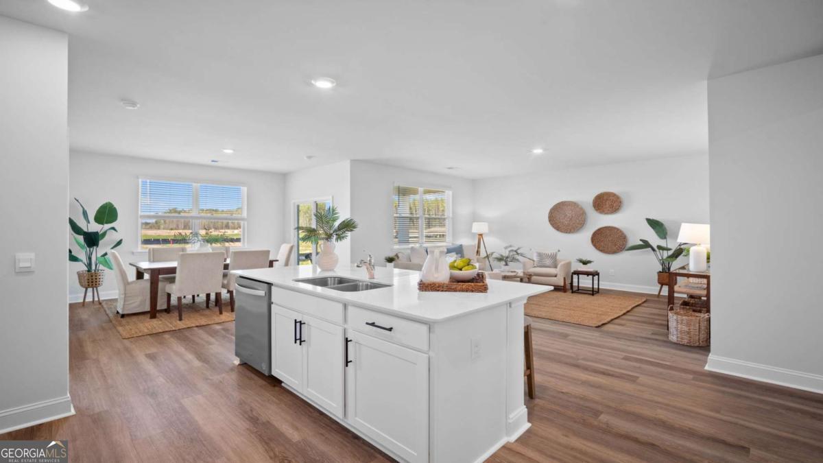 158 Timber Road Property Photo 3