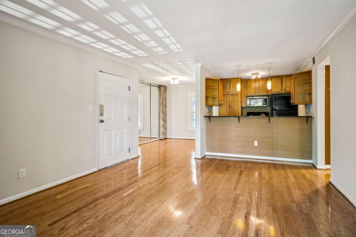 1445 Monroe Drive Ne # 9 Property Photo 1