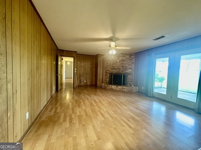 708 Clyde Property Photo 7
