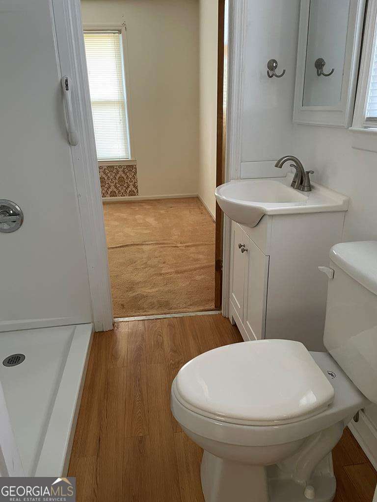 708 Clyde Property Photo 12