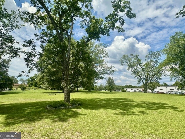 708 Clyde Property Photo 22