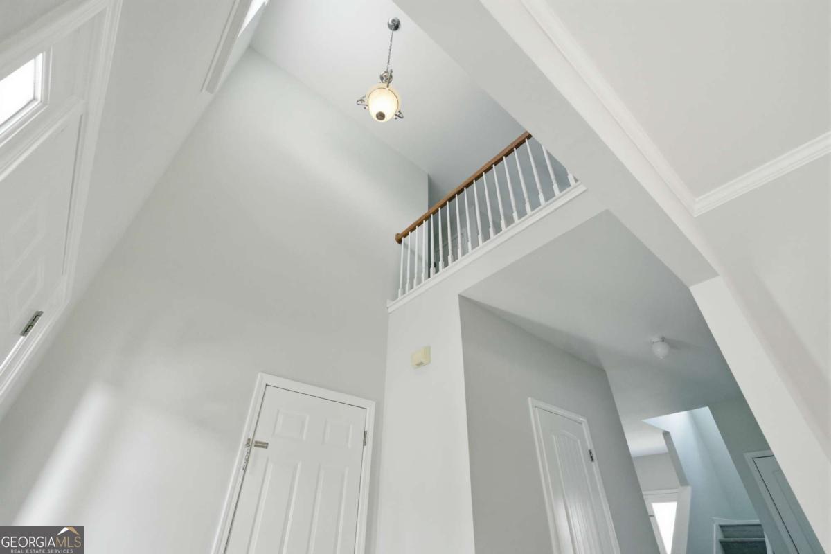 35 Crescent Lane Property Photo 28