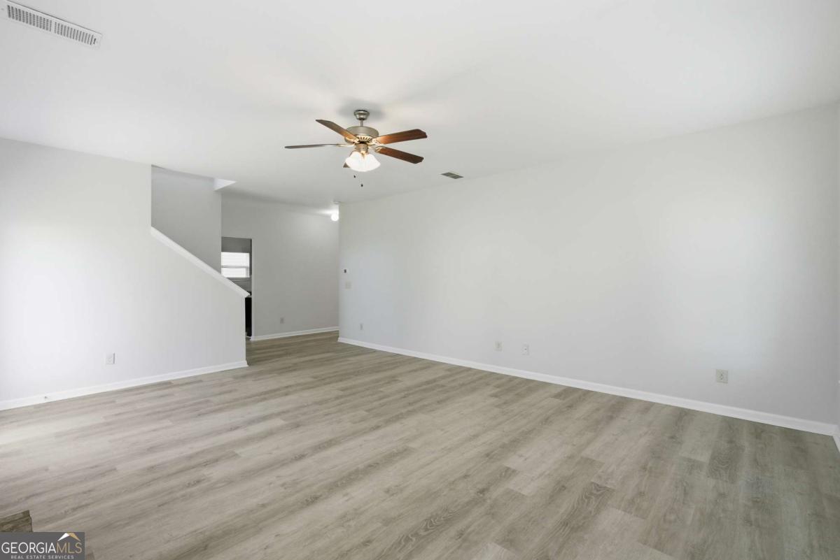 35 Crescent Lane Property Photo 34