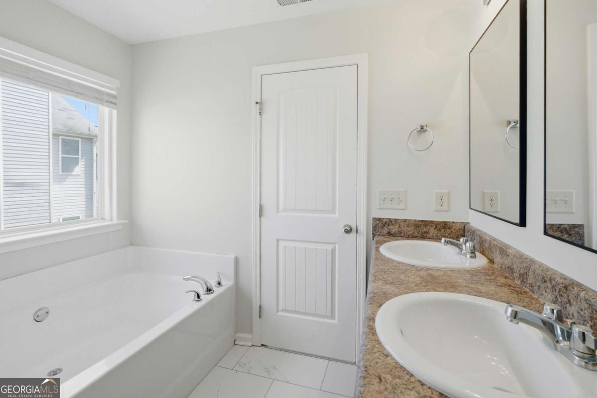 35 Crescent Lane Property Photo 60