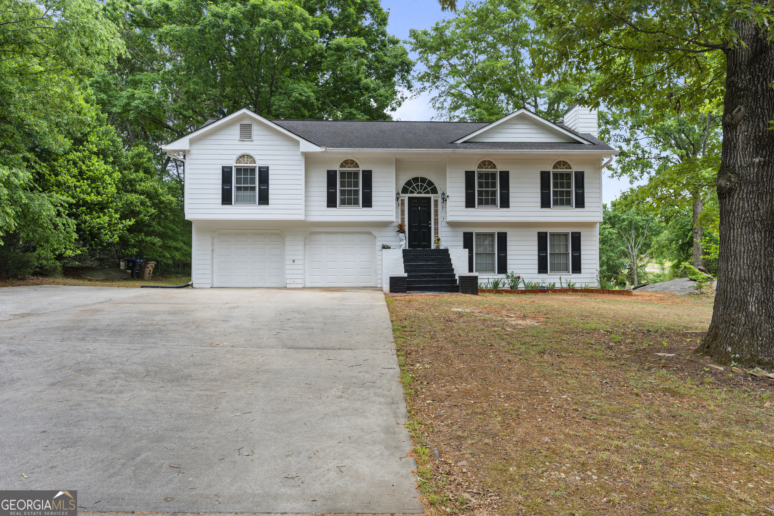 143 Stoneview Drive Property Photo 8