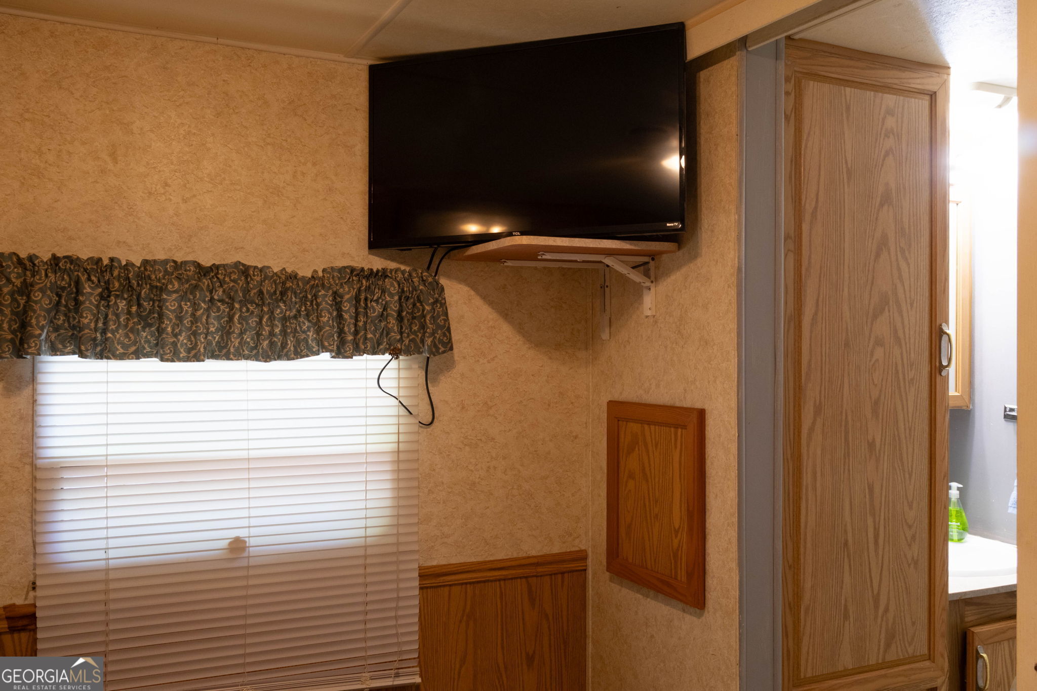 245 Canyon Pass Property Photo 22