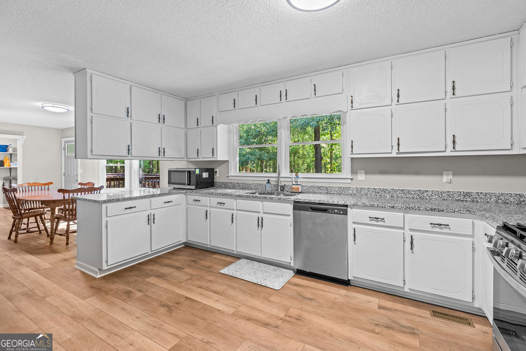 101 Duffy Drive Property Photo 8
