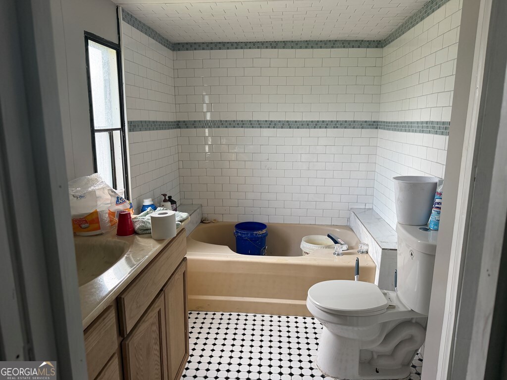 6022 Jenkins Road Property Photo 11