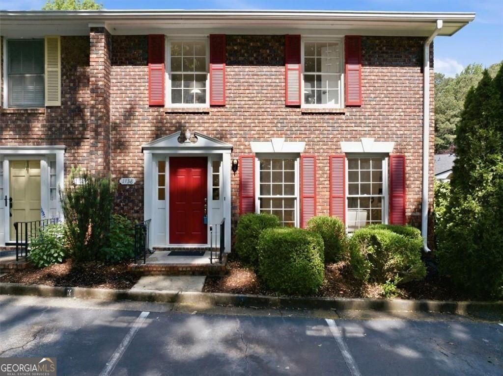 1138 Moorestown Circle Property Photo 1