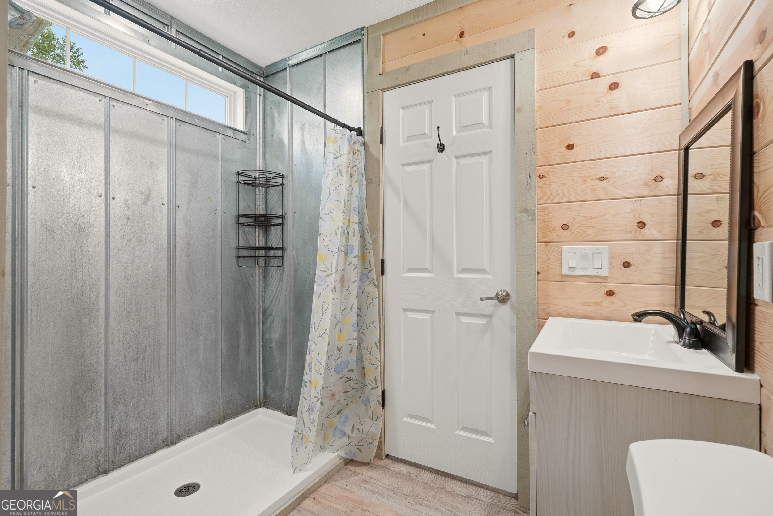 5457 Willow Springs Road Property Photo 20