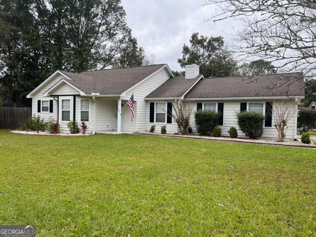 203 McQueen Circle Property Photo 1