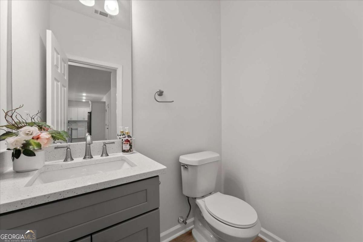 425 Boynton Road Property Photo 27