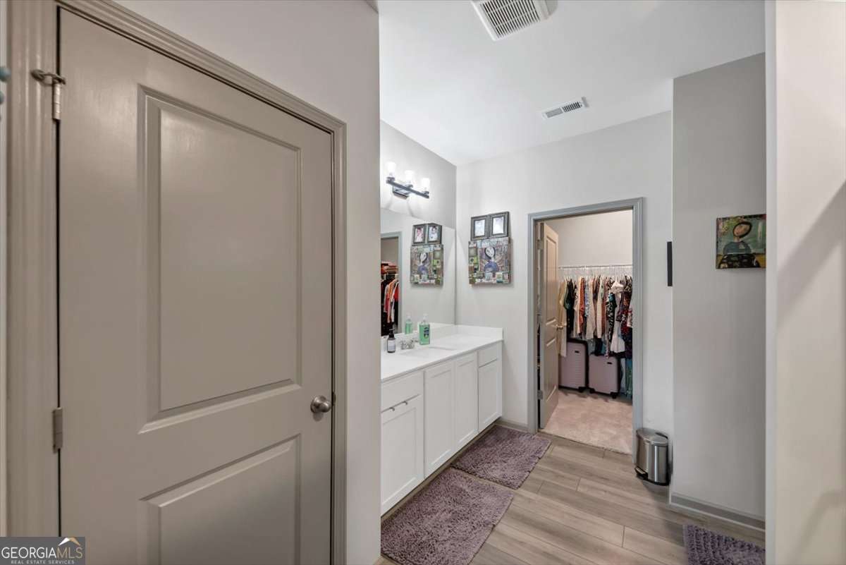 51 Dorsey Way Property Photo 33
