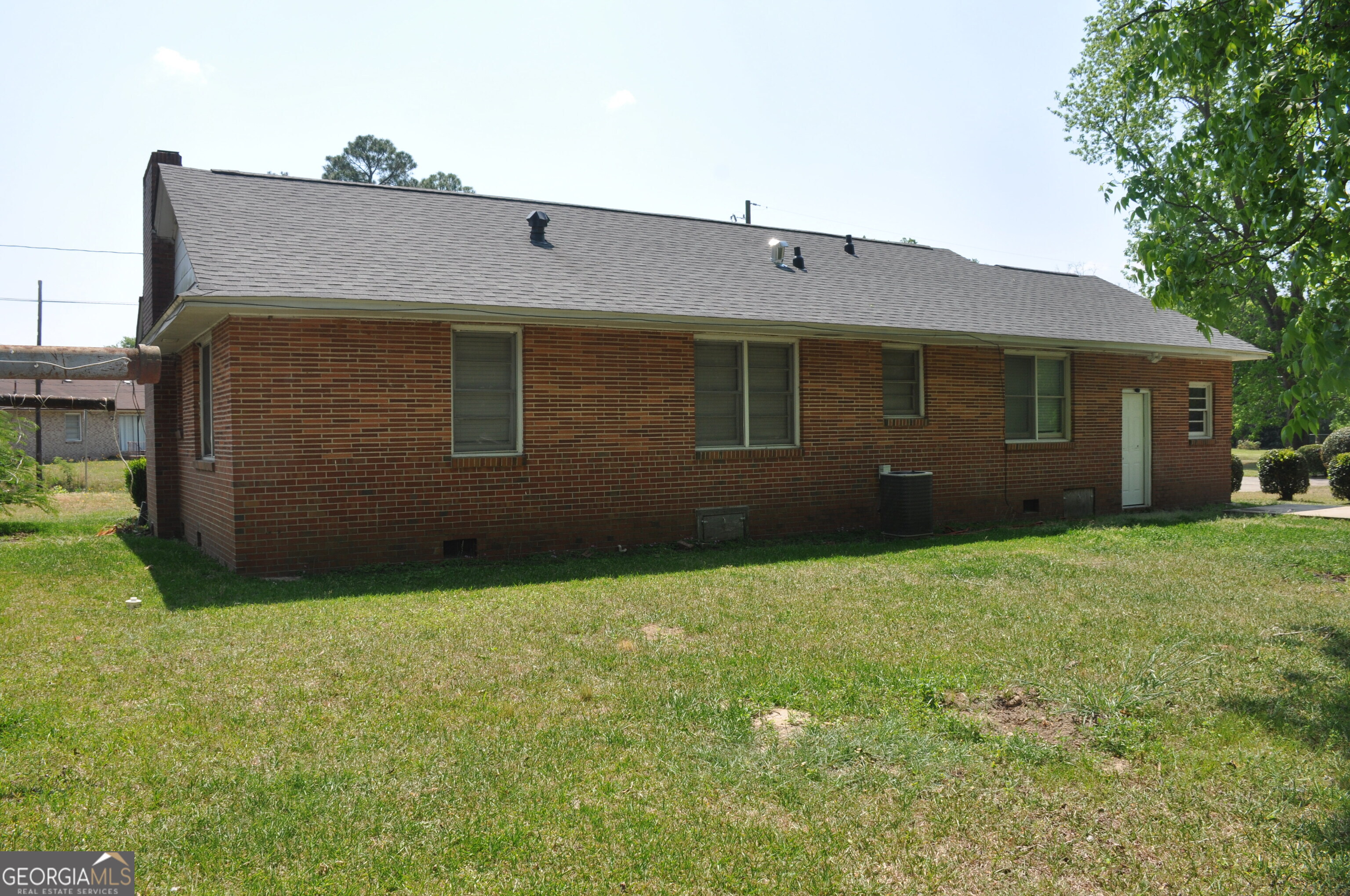 1760 State University Drive Property Photo 22