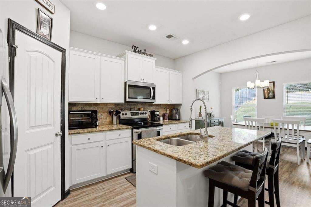 2556 Grayton Loop Property Photo 16