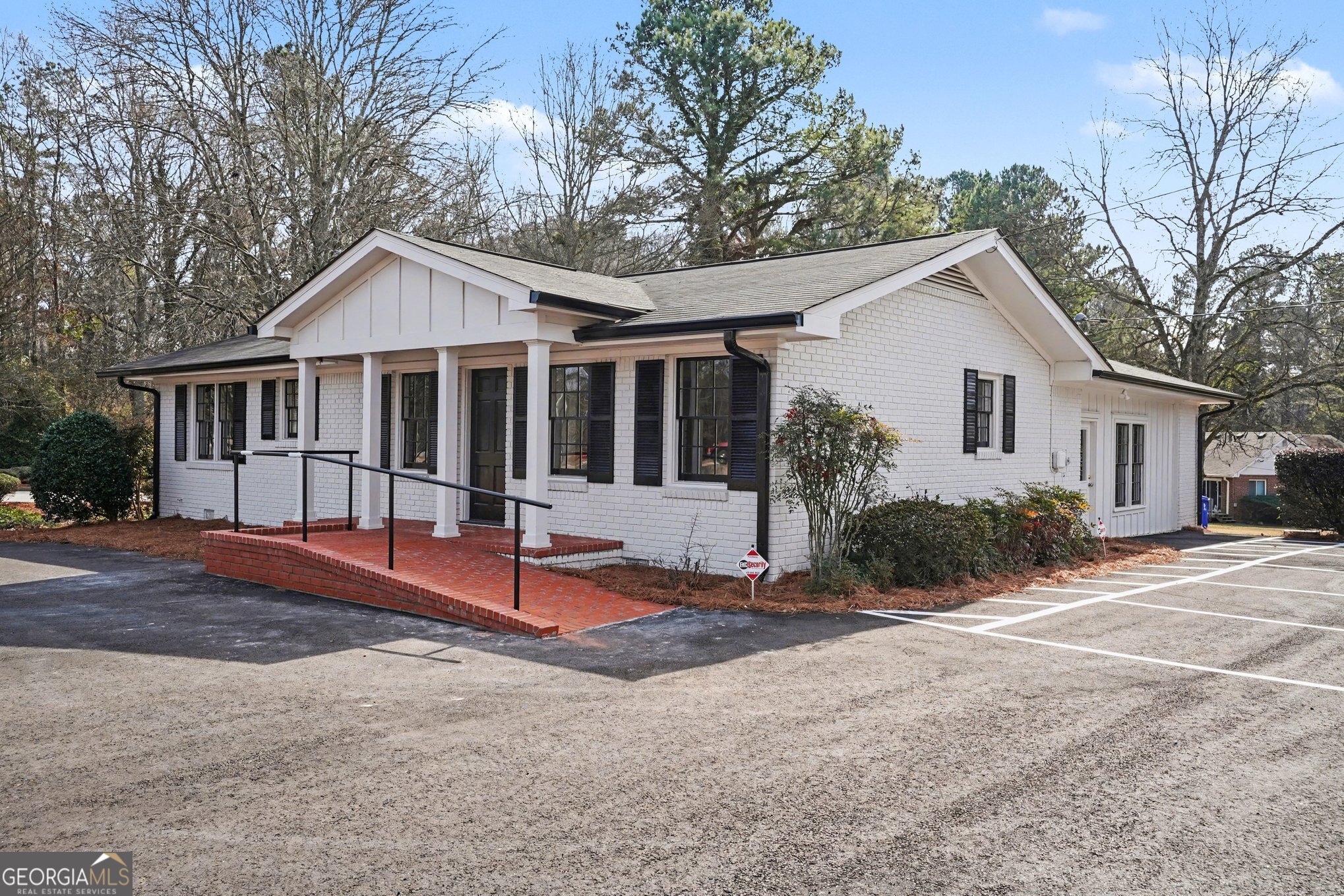 730 W Lanier Property Photo 6
