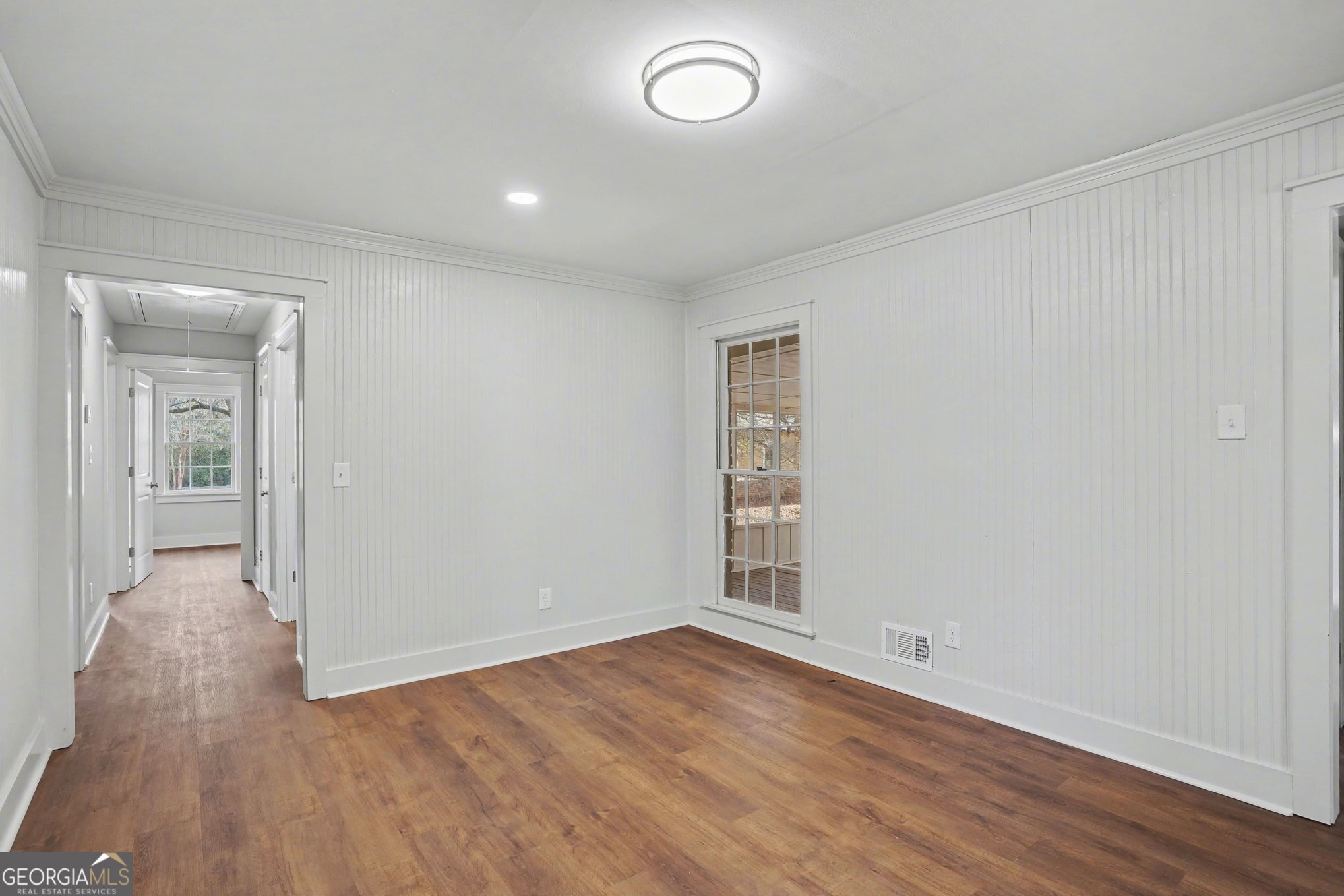 730 W Lanier Property Photo 12