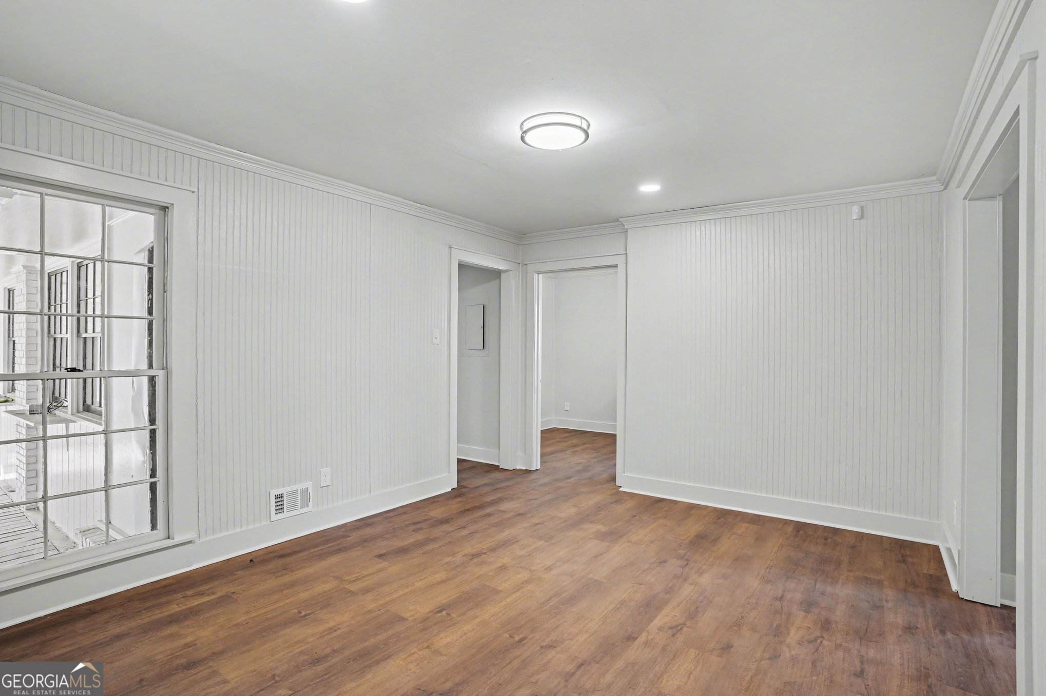 730 W Lanier Property Photo 24