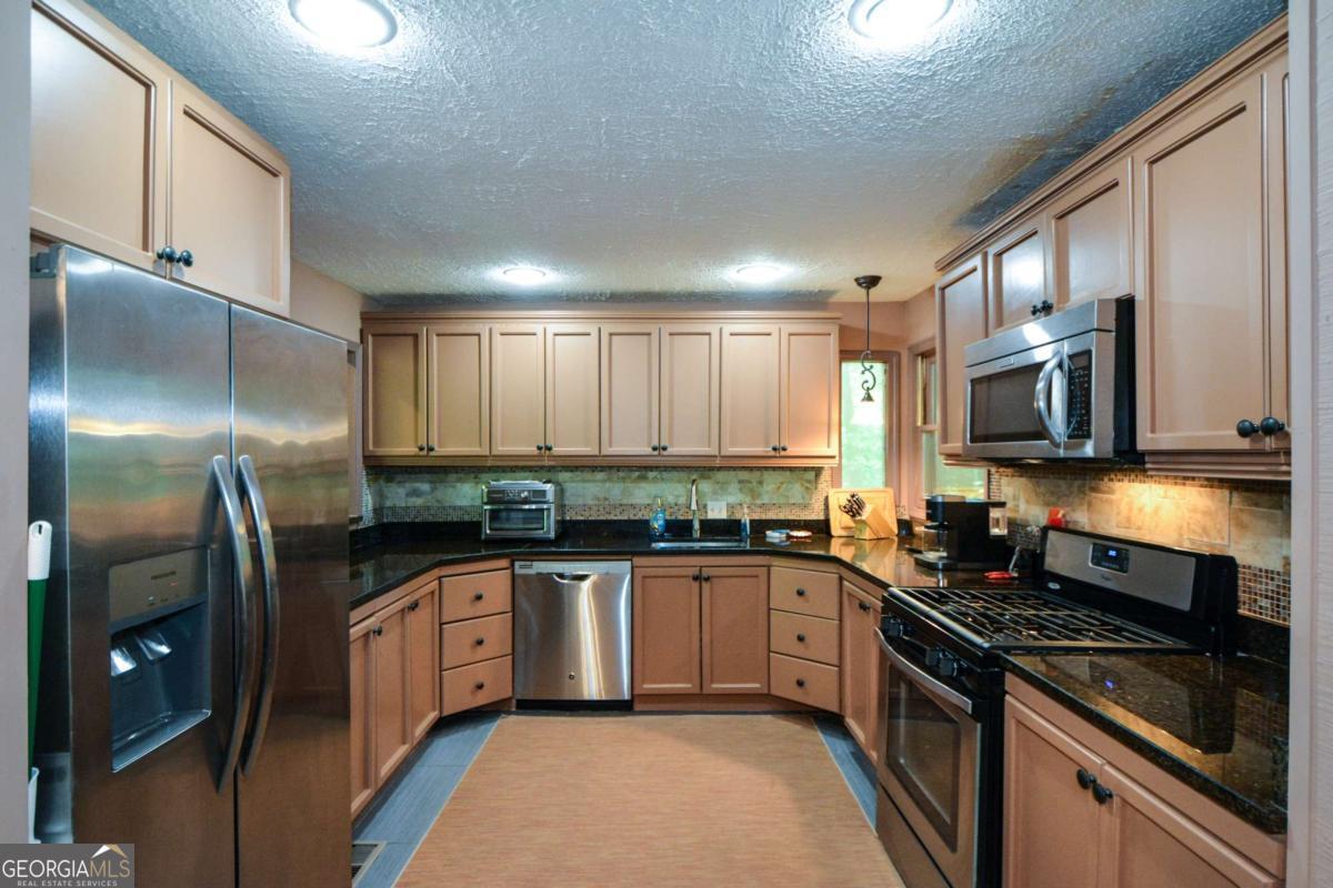 86 Bailey Drive Sw Property Photo 19