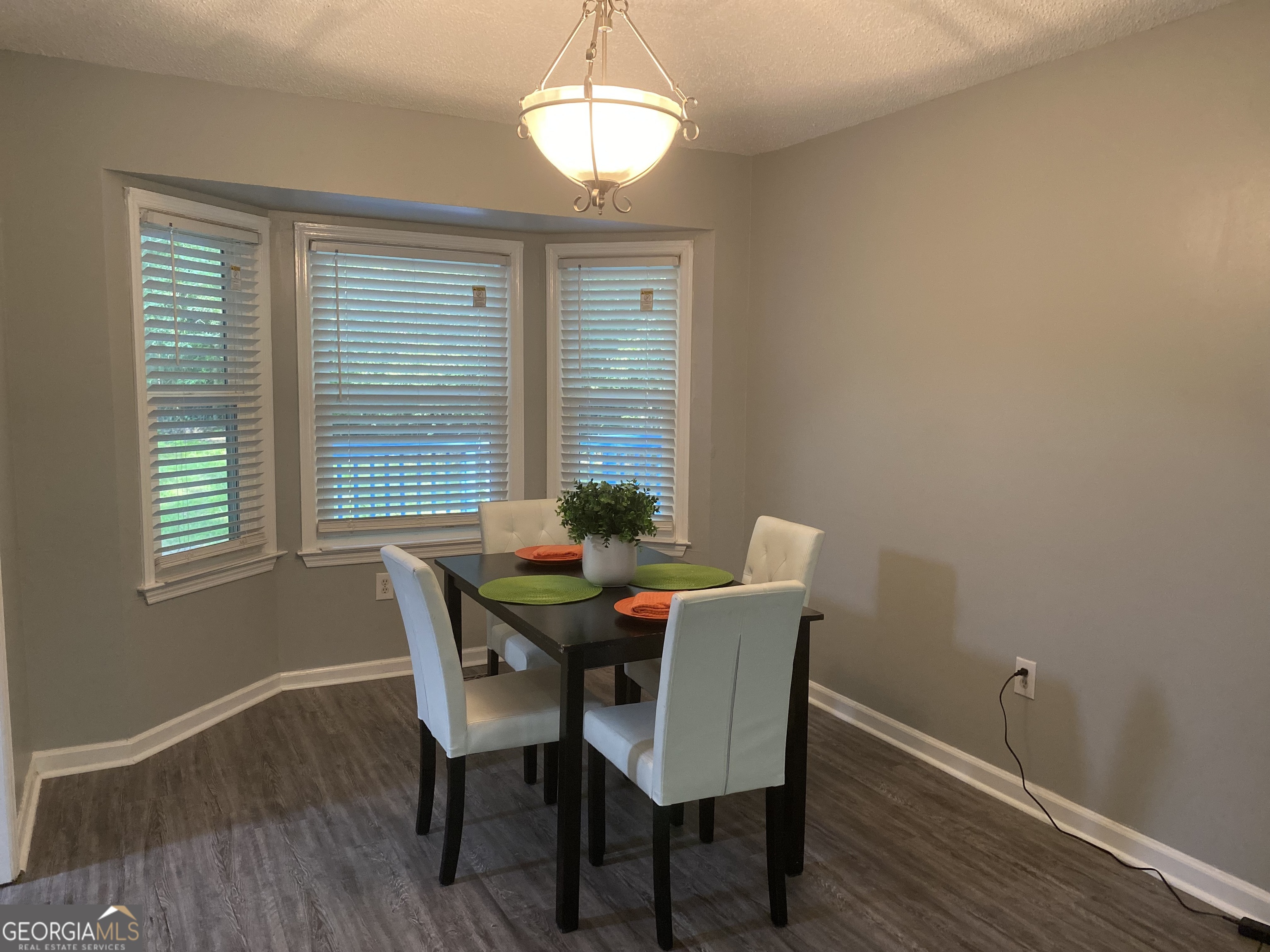 260 Edgewater Drive Property Photo 8