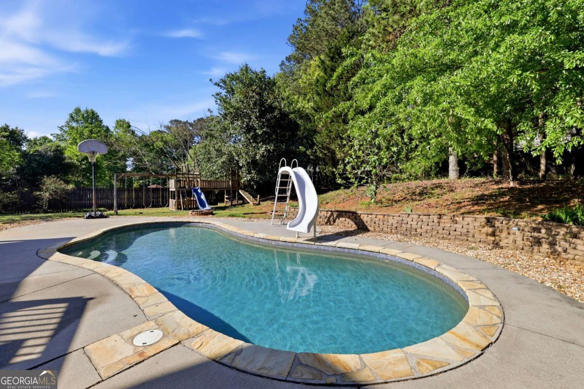 1015 Windhaven Drive Property Photo 35