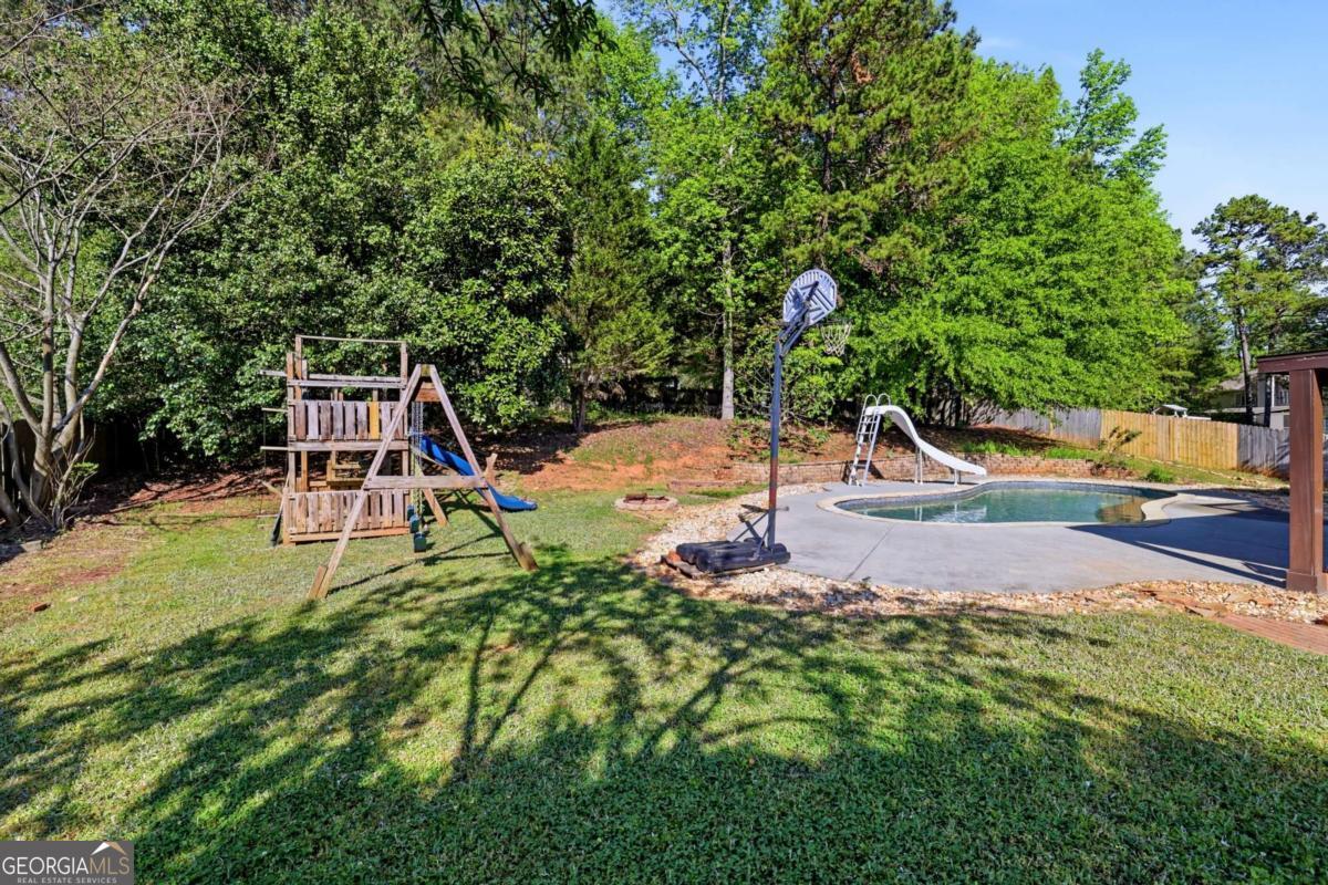 1015 Windhaven Drive Property Photo 38