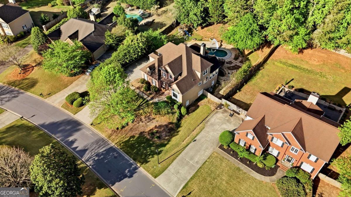 1015 Windhaven Drive Property Photo 40