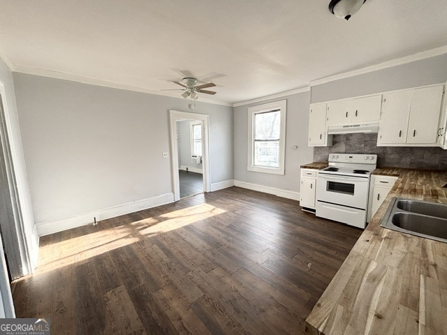 114 G Loop Property Photo 8