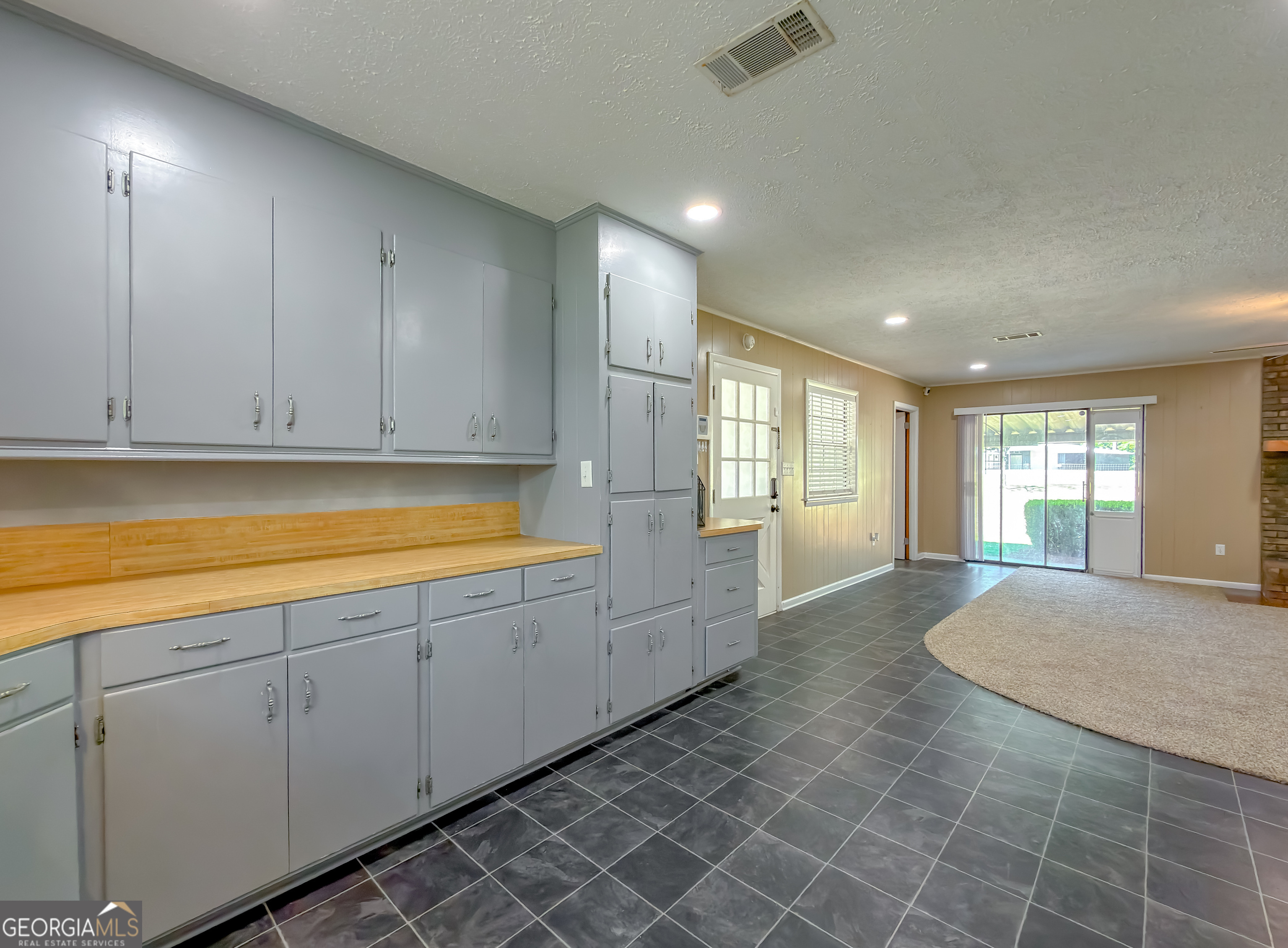 525 Bold Springs Road Property Photo 8