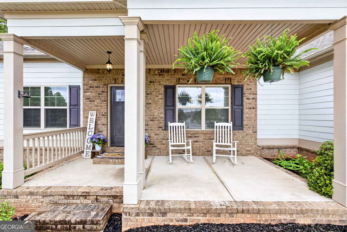 448 Rabbit Run Property Photo 3