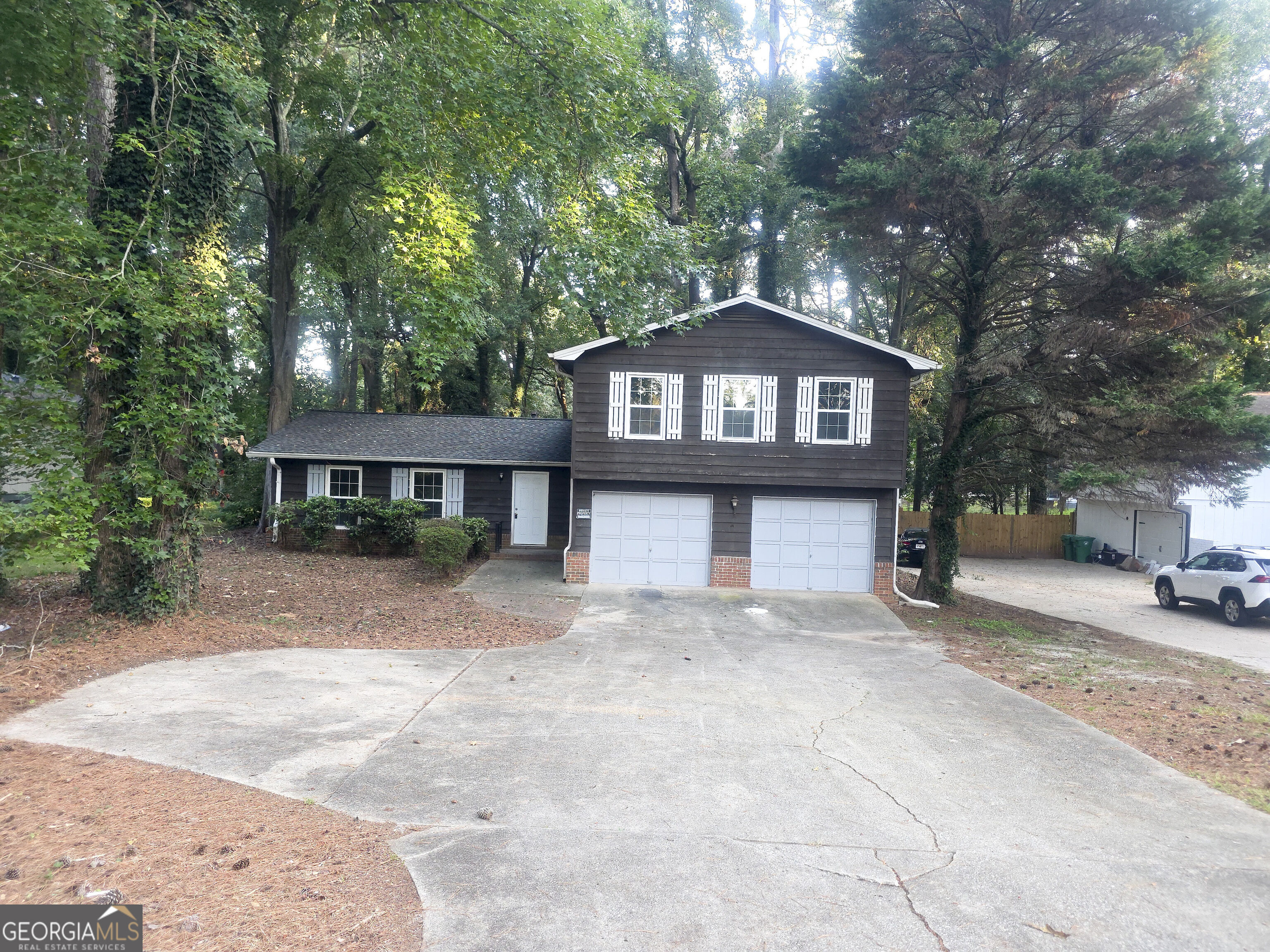 5382 Rockbridge Road Property Photo 1