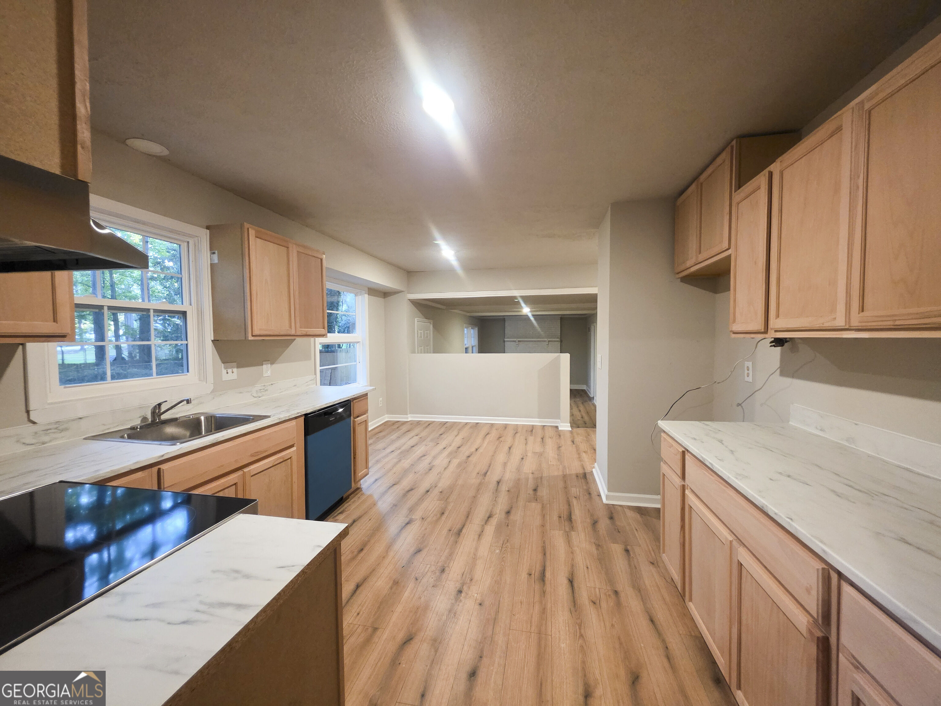 5382 Rockbridge Road Property Photo 7